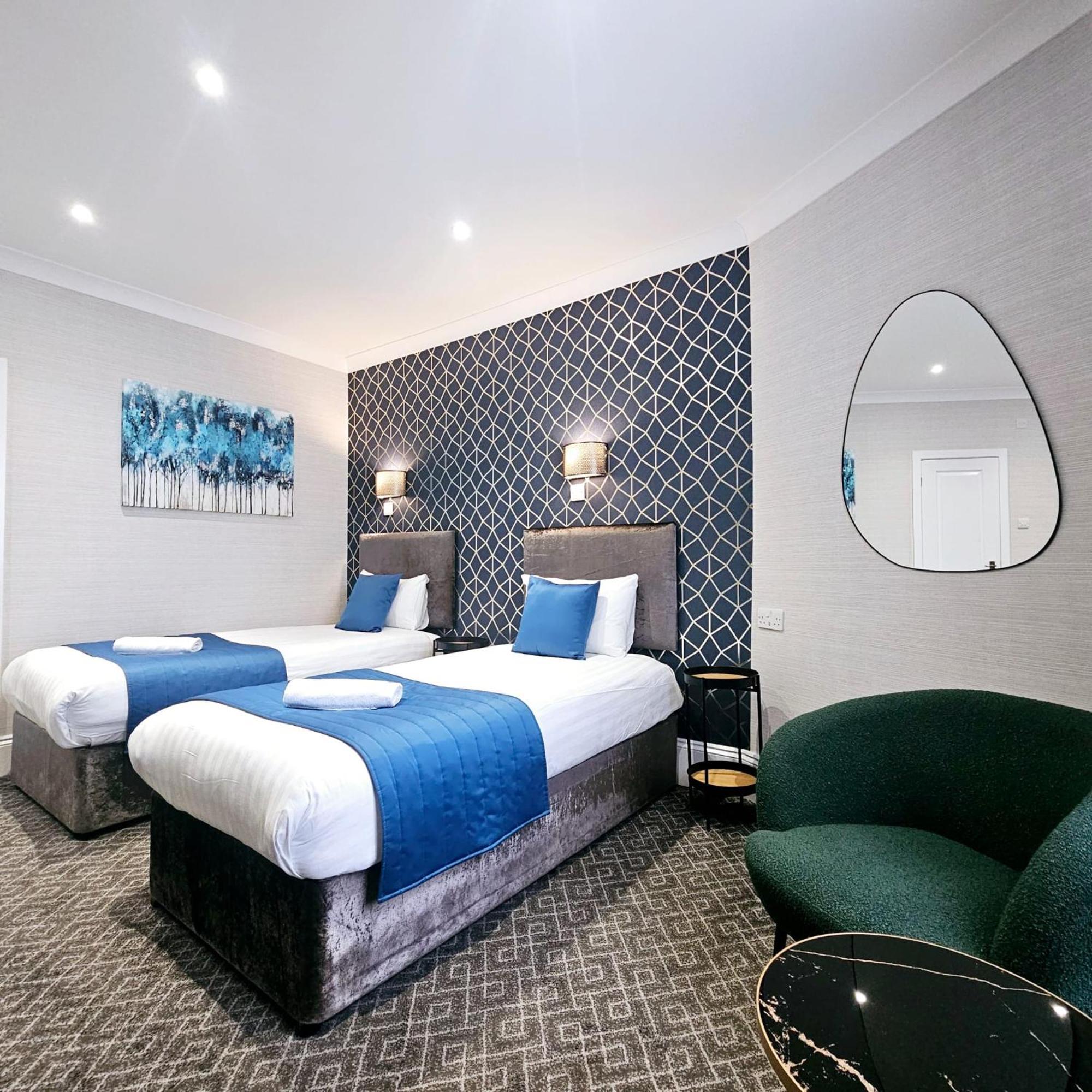 เมนโทน โฮเต็ล - บีบี Hotel ลอนดอน ภายนอก รูปภาพ