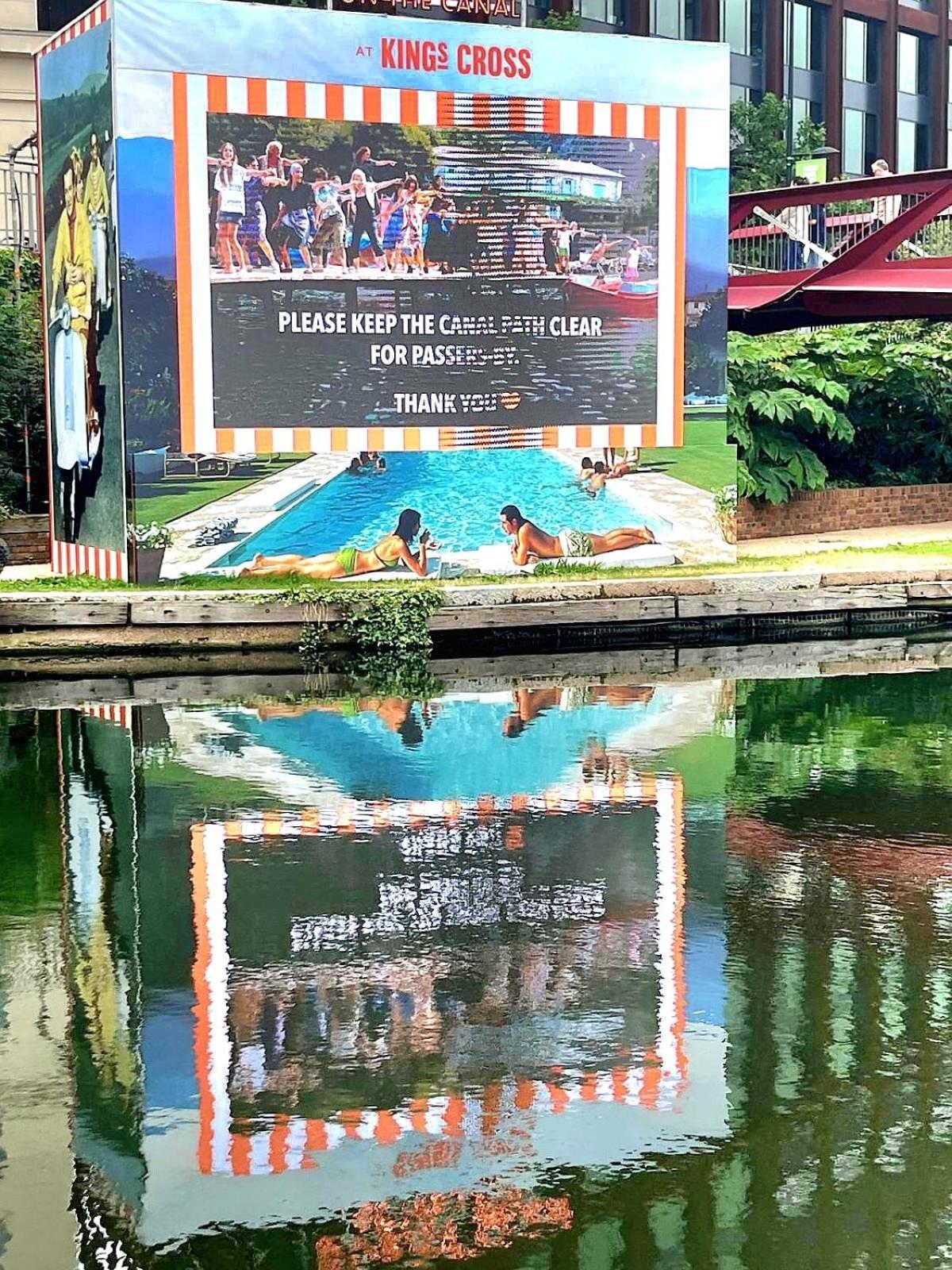 เมนโทน โฮเต็ล - บีบี Hotel ลอนดอน ภายนอก รูปภาพ